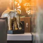 Jungle No5 Boutique Hotel - Stuttgart City-Center