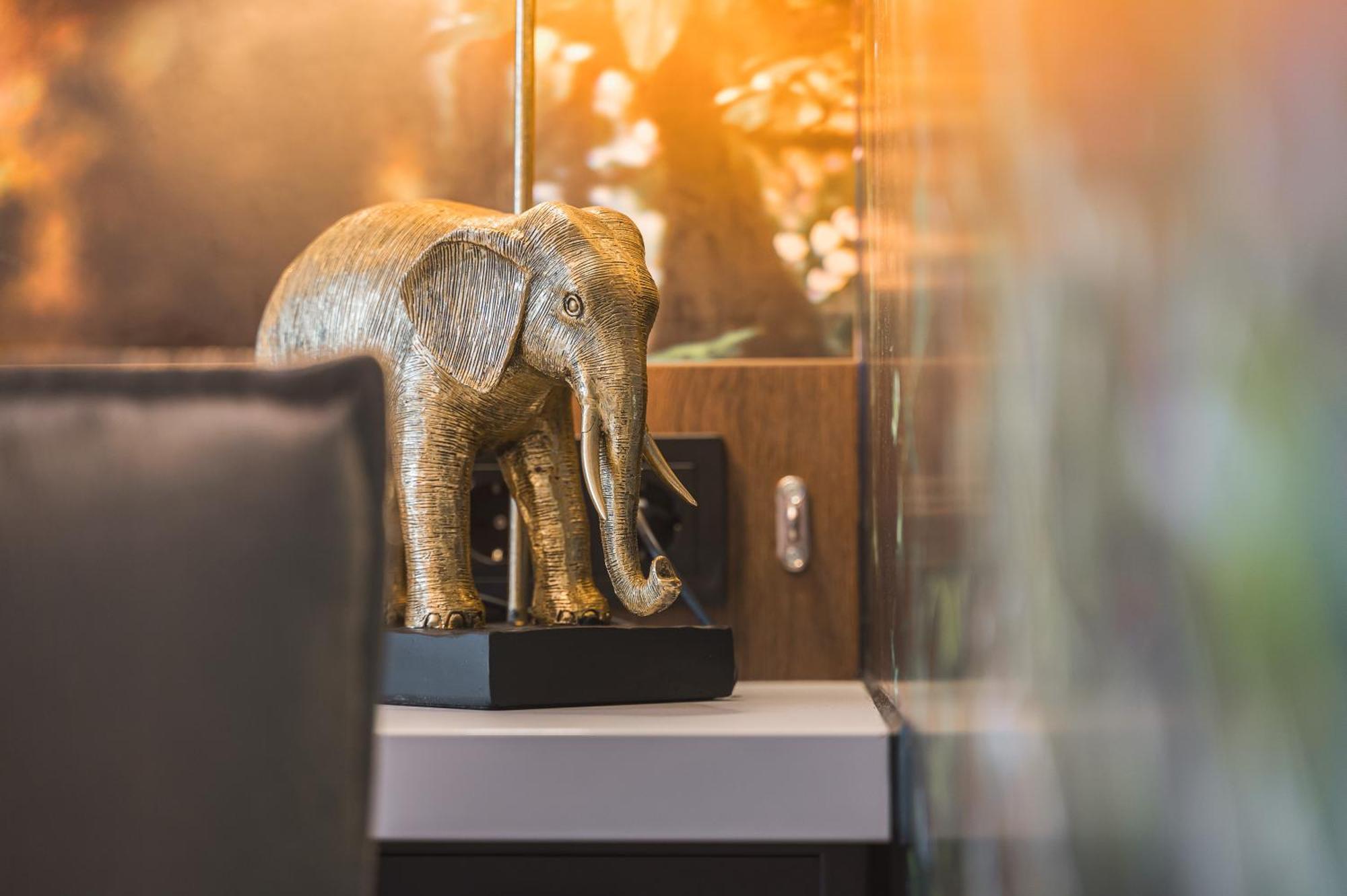 Jungle No5 Boutique - City-center * Stuttgart